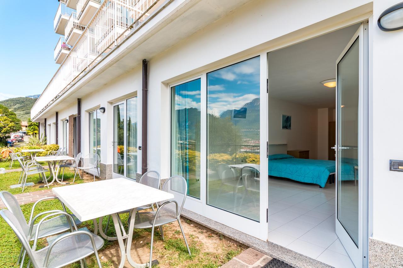 Residence Marina ริวาเดลการ์ดา ภายนอก รูปภาพ